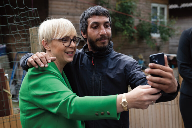 46_1_Musar_romi_foto_Bor-Slana_STA