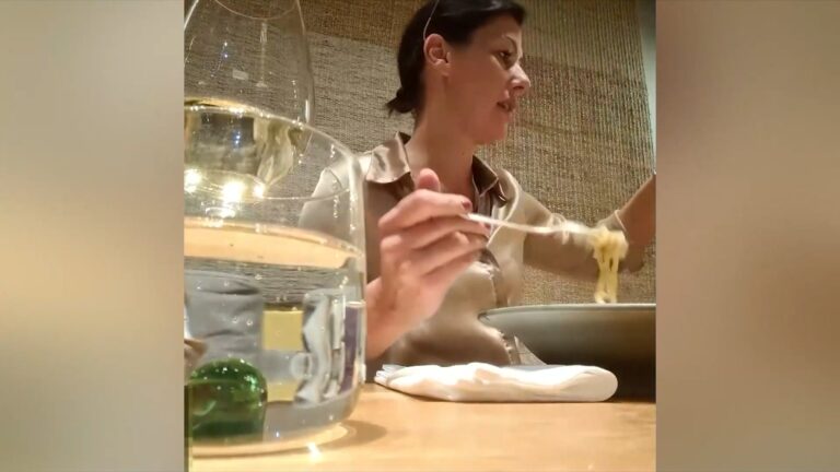 53fac0393debb4476f98_63553797